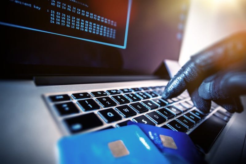 Cuidados contra o roubo de identidade na Internet